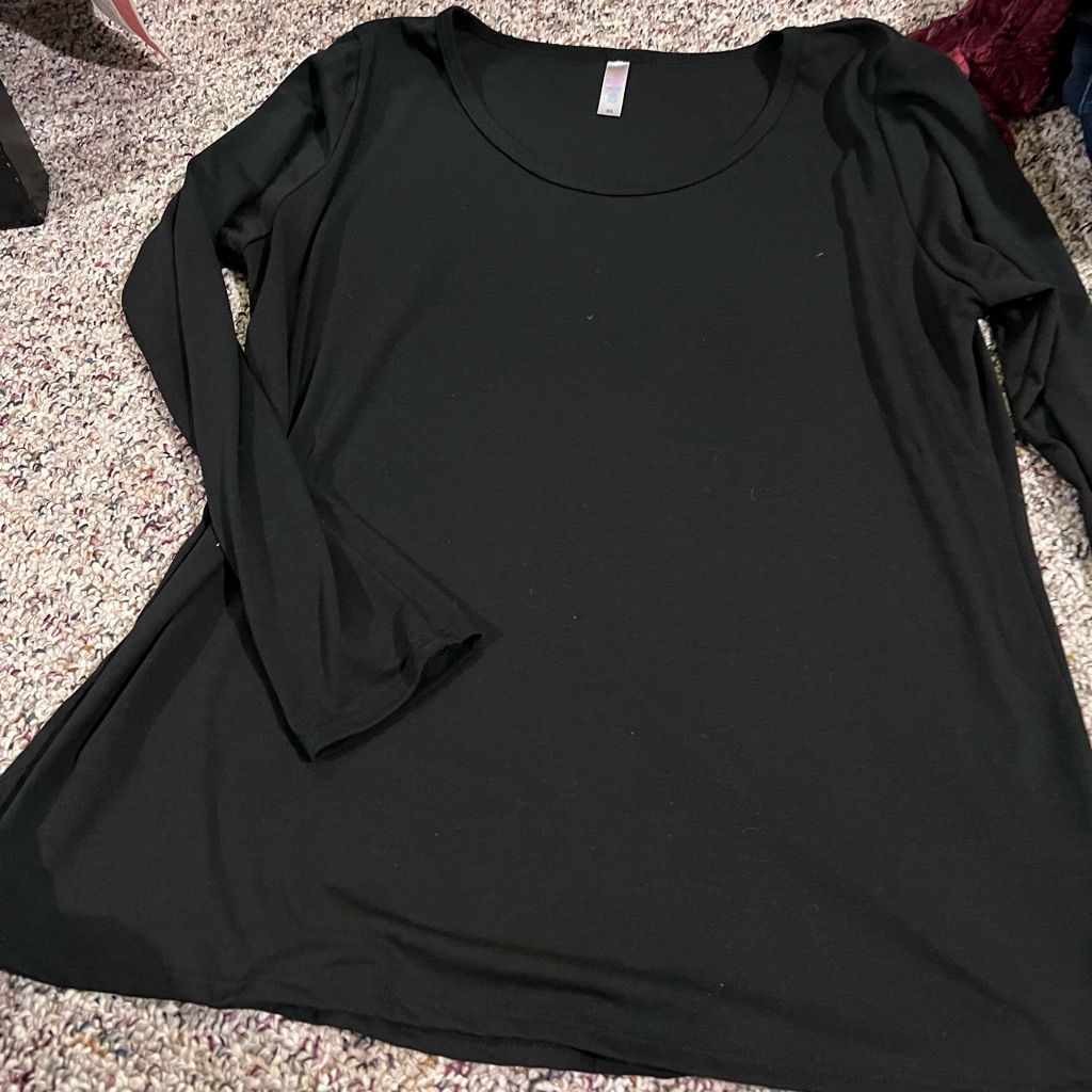 Solid Black Lularoe Top.